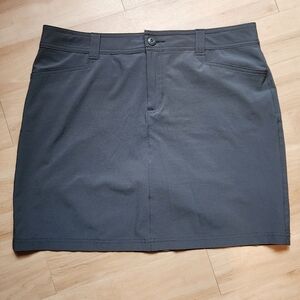 Eddie Bauer Charcoal Stretch Skort, Size 10